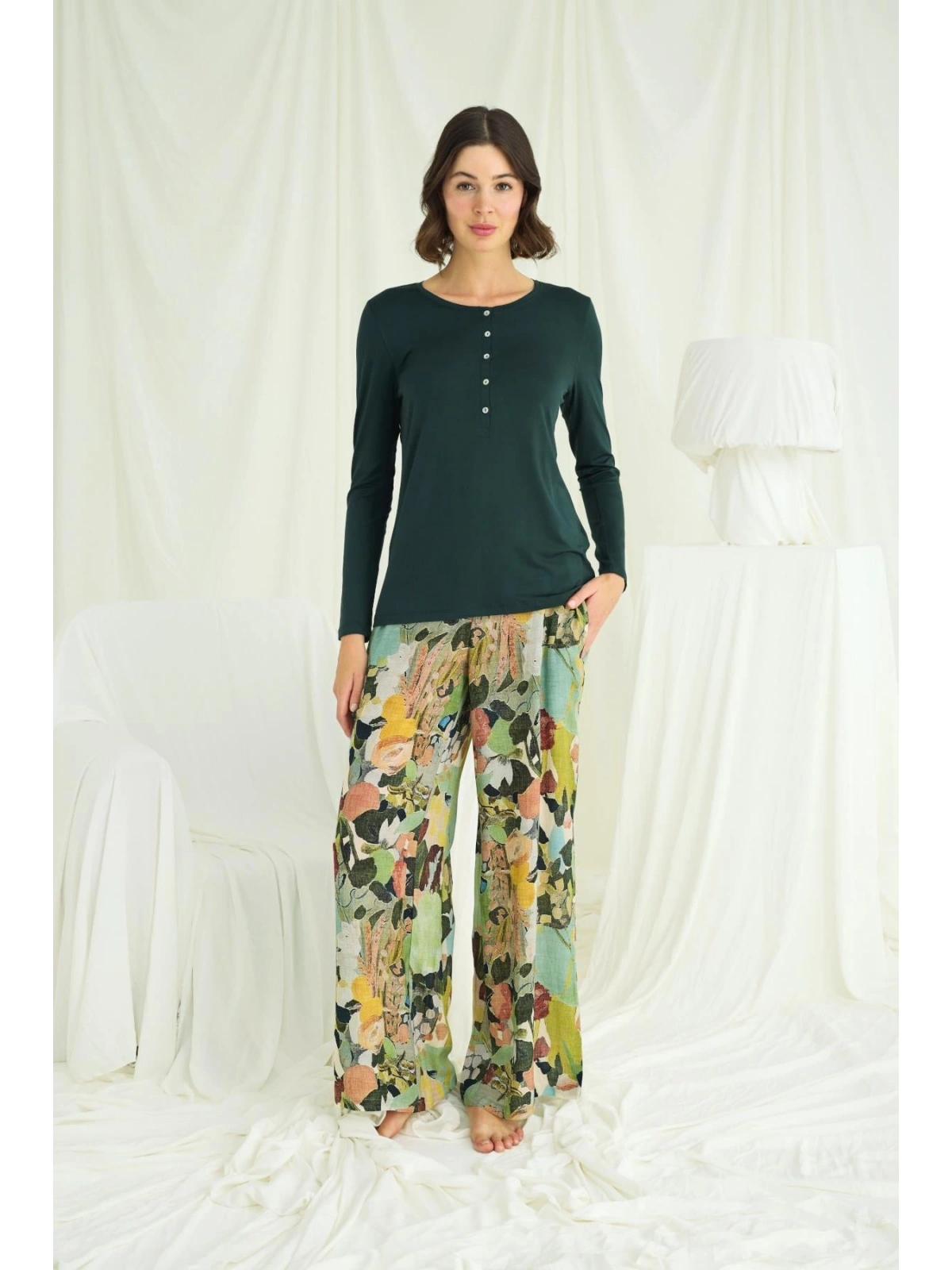 Seraviax Çiçek ve Yaprak Desenli Pijama Takımı