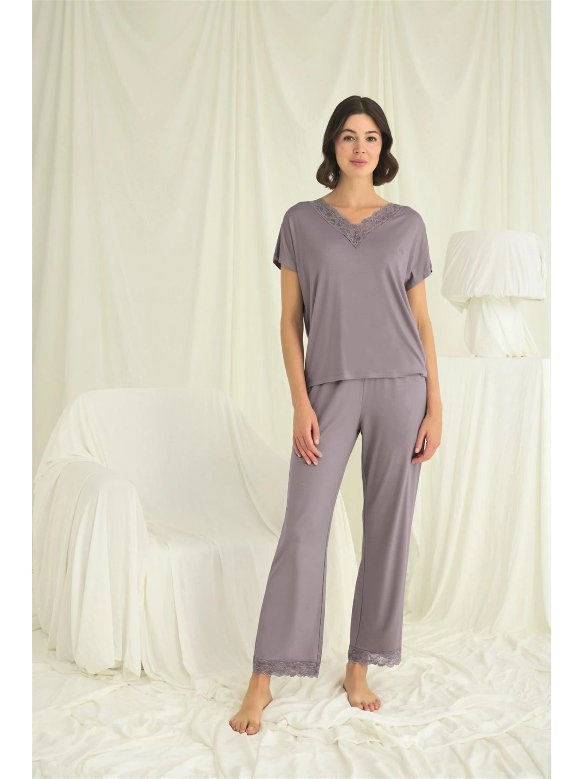 Seraviax Kısa Kollu V Yakalı Dantelli Pijama Takımı
