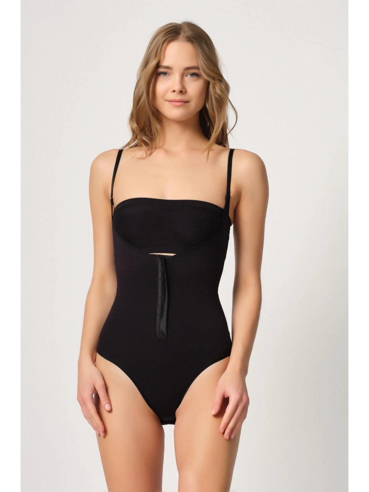 Siyah Göğsü Açık Agraflı Body Korse