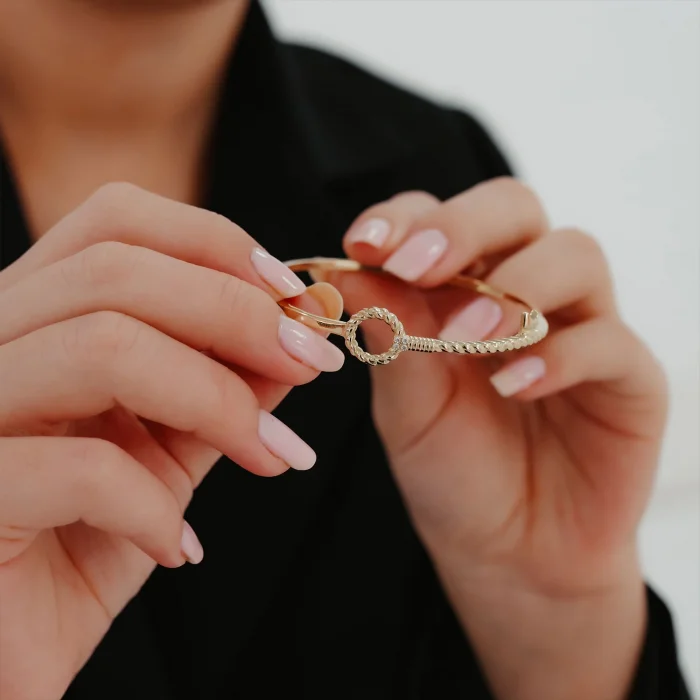 Anahtar Model Kelepçe Altın Bileklik AABLK0114