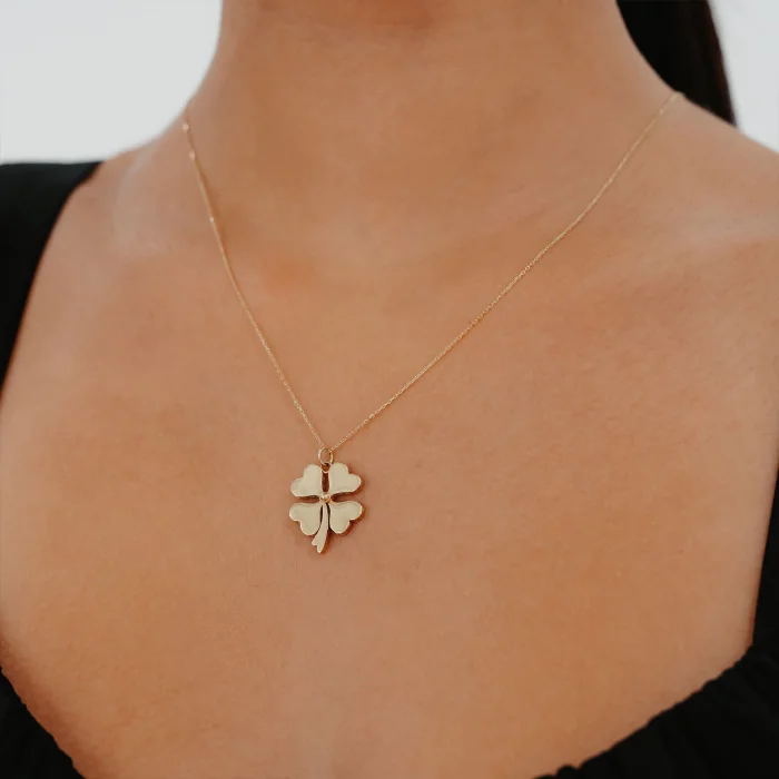 Dorika Detay Yonca Altın Kolye AAKLY068