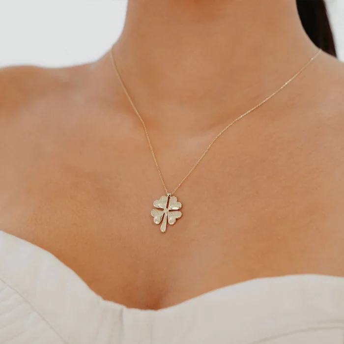 Düz Yonca Altın Kolye AAKLY069