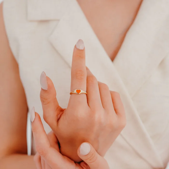 Kırmızı Kalp Şövalye Altın Yüzük AAYZK017