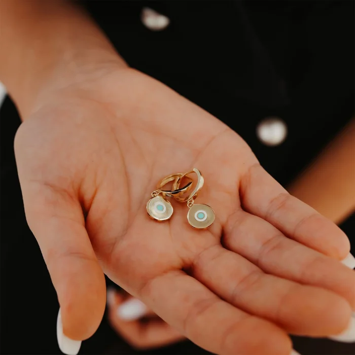 Göz Sallantılı Altın Küpe AAKPE080