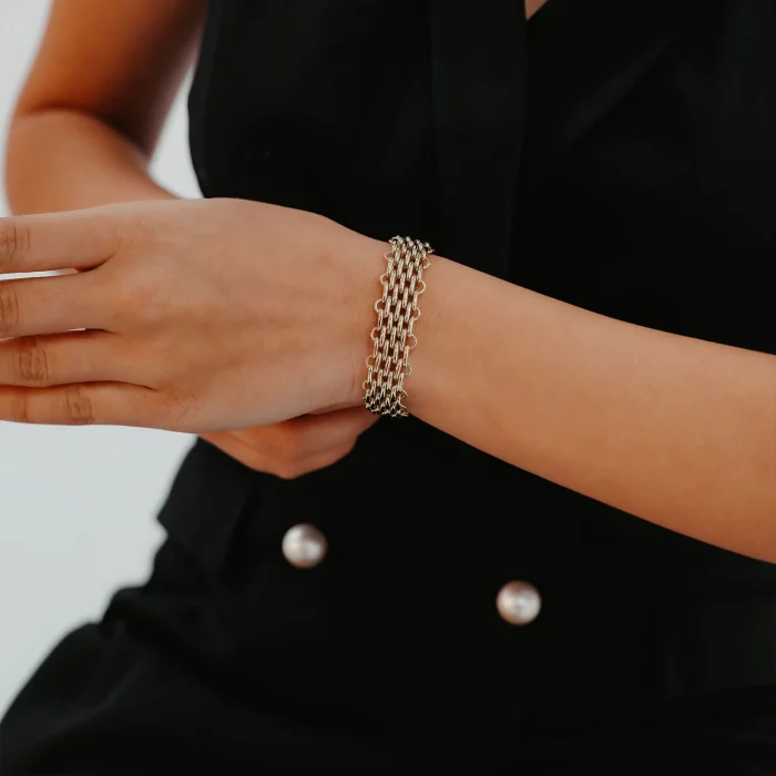 İç İçe Halka Altın Bileklik AABLK082