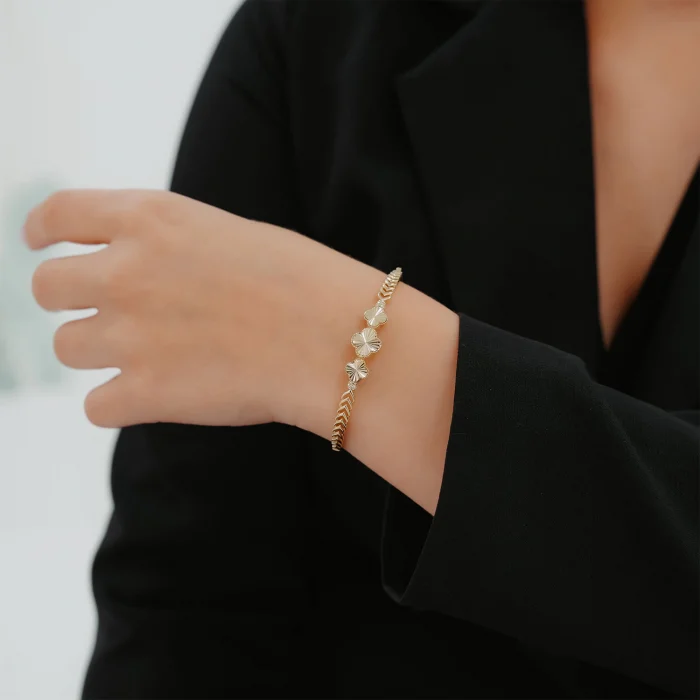 Kalemli Yonca Kelepçe Altın Bileklik AABLK0113