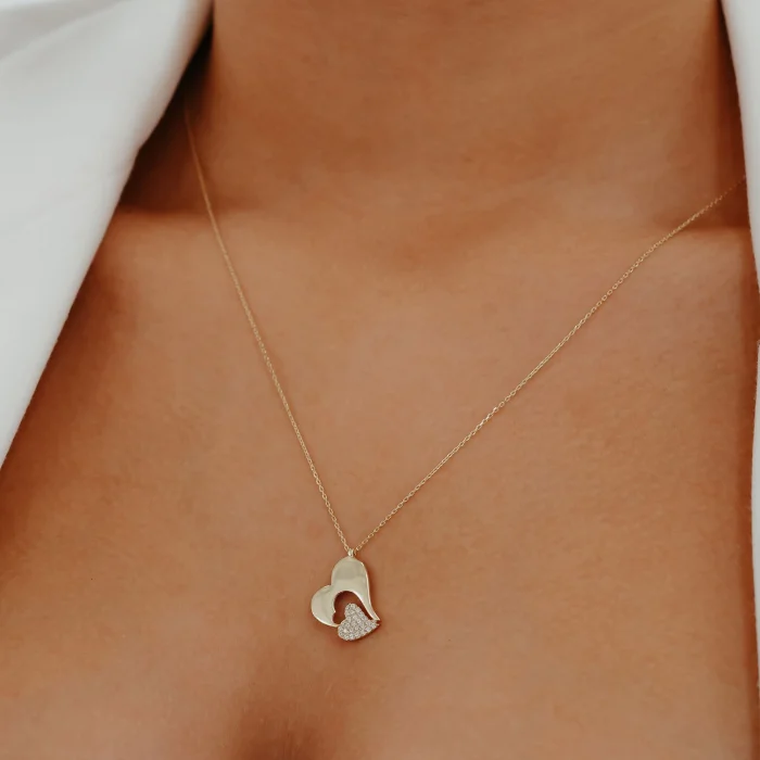 Kalp İçinde Taşlı Küçük Kalp Altın Kolye AAKLY0166