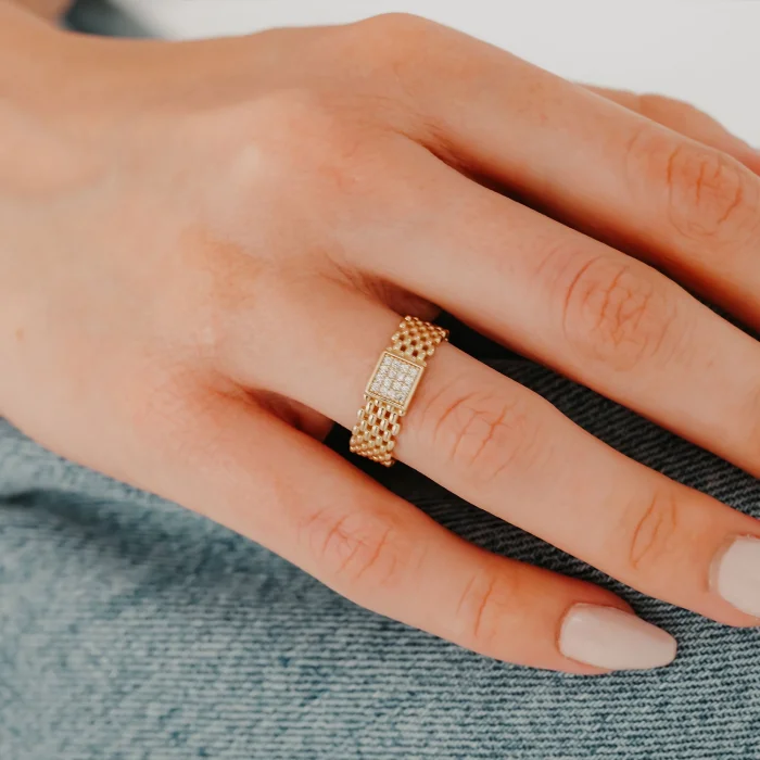 Kare Taşlı Toptop Altın Yüzük AAYZK0132