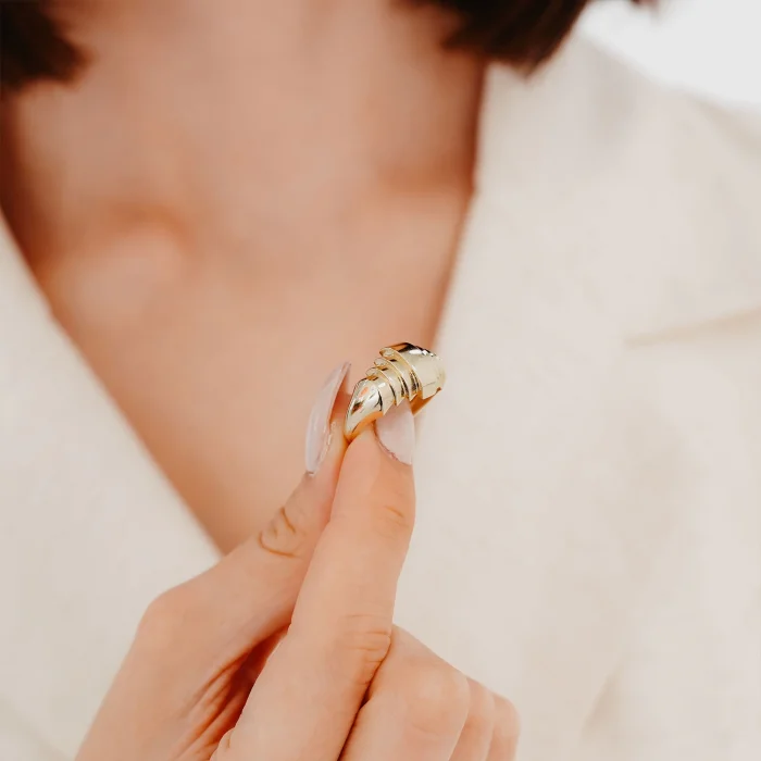 Kat Kat Midye Tasarım Altın Yüzük AAYZK0124