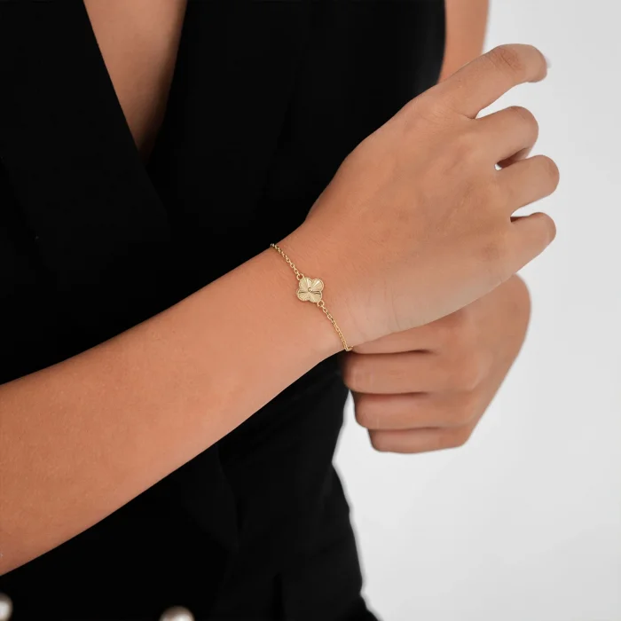 Kendinden Desenli Yonca Altın Bileklik AABLK020