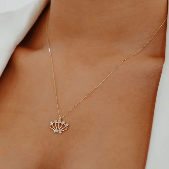 Taşlı Taç Model Altın Kolye AAKLY0164