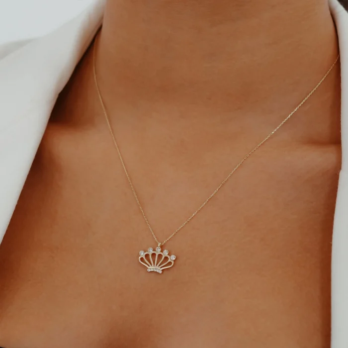 Taşlı Taç Model Altın Kolye AAKLY0164