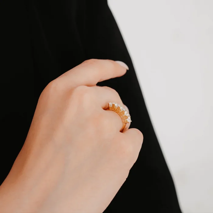 Minimal Kalpli Beştaş Altın Yüzük AAYZK094