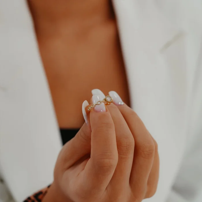 Oval Taşlı Ataç Detay Altın Yüzük AAYZK0210