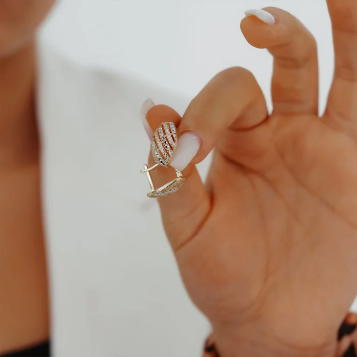 Taşlı Kalemli Damla Altın Küpe AAKPE057