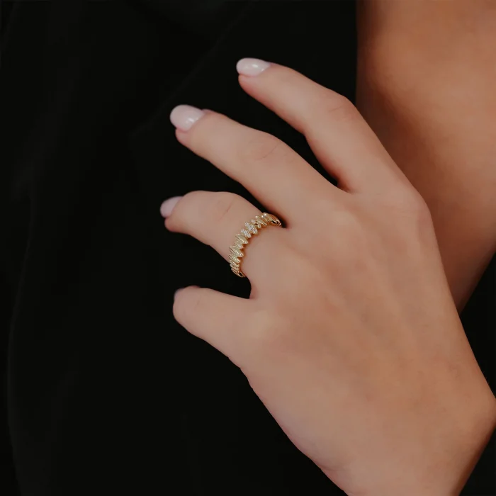 Taşlı Mekik Altın Yüzük AAYZK0147