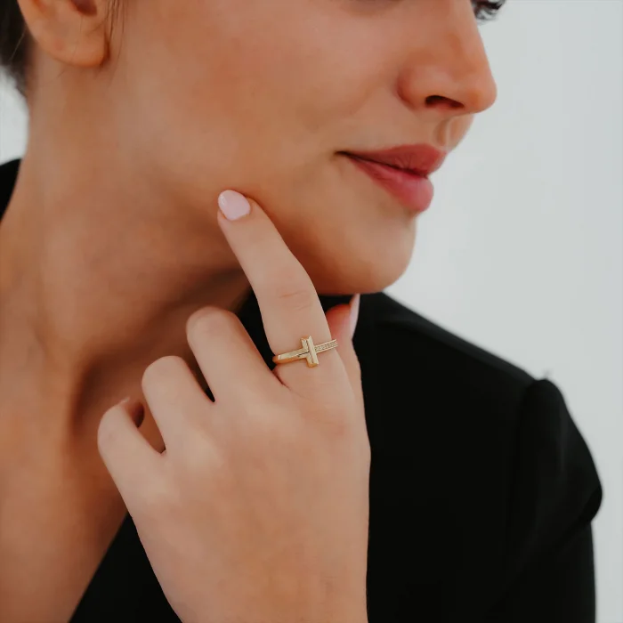 Taşlı T Altın Yüzük AAYZK0146