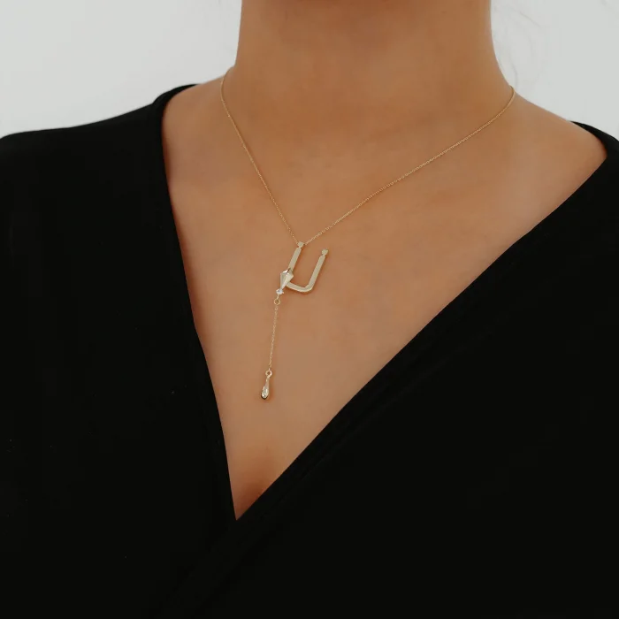 Ü Harfli Y Altın Kolye AAKLY0142