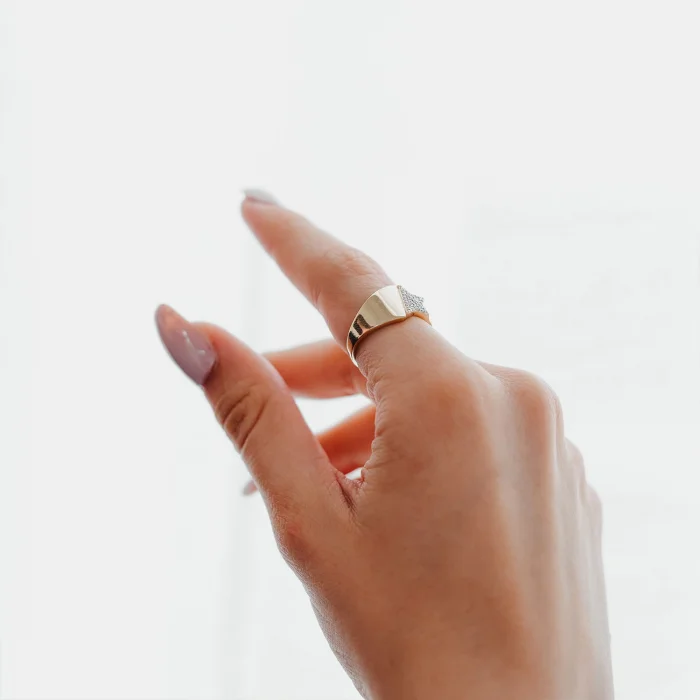 Yarım Yıldız Tasarım Altın Yüzük AAYZK0112