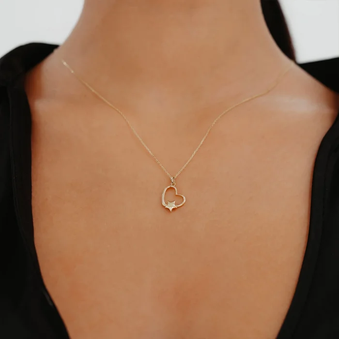 Yıldız Detay Kalp Altın Kolye AAKLY025