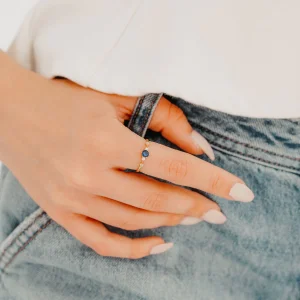 Laci Safir Taşlı Altın Yüzük AAYZK015