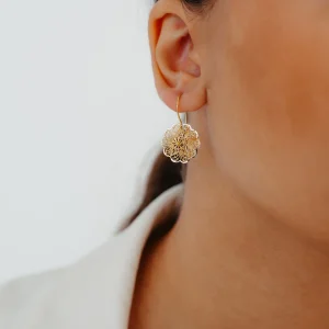 Gül Motifli Telkari 3 Altın Küpe AAKPE005