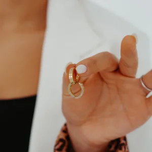 Kare Desen Halka Altın Küpe AAKPE039