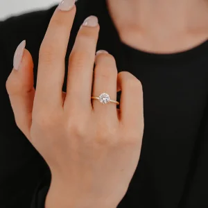 Klasik Oval Model Tektaş Altın Yüzük AAYZK0100