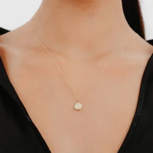 Taşsız Çiçek Tasarım Altın Kolye AAKLY005