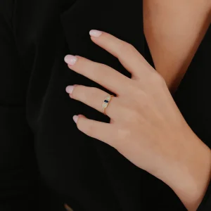 Lacivert Baget Taşlı Altın Yüzük AAYZK0175