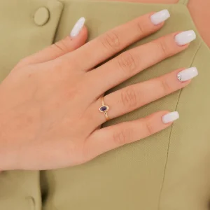 Mor Oval Taş Altın Yüzük AAYZK0169