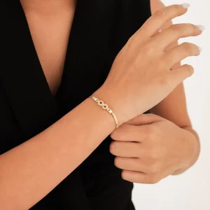 Yarısı Taşlı Sonsuzluk Balık Sırtı Altın Bileklik AABLK046