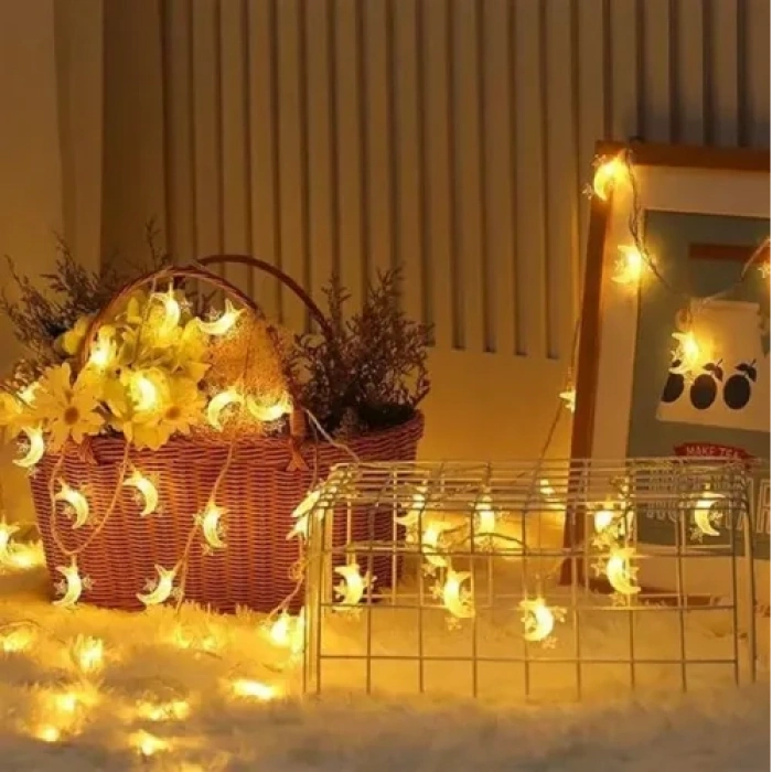 Hubrendy Emin 3m 20 LED Ay Figürlü Gün Işığı Lamba