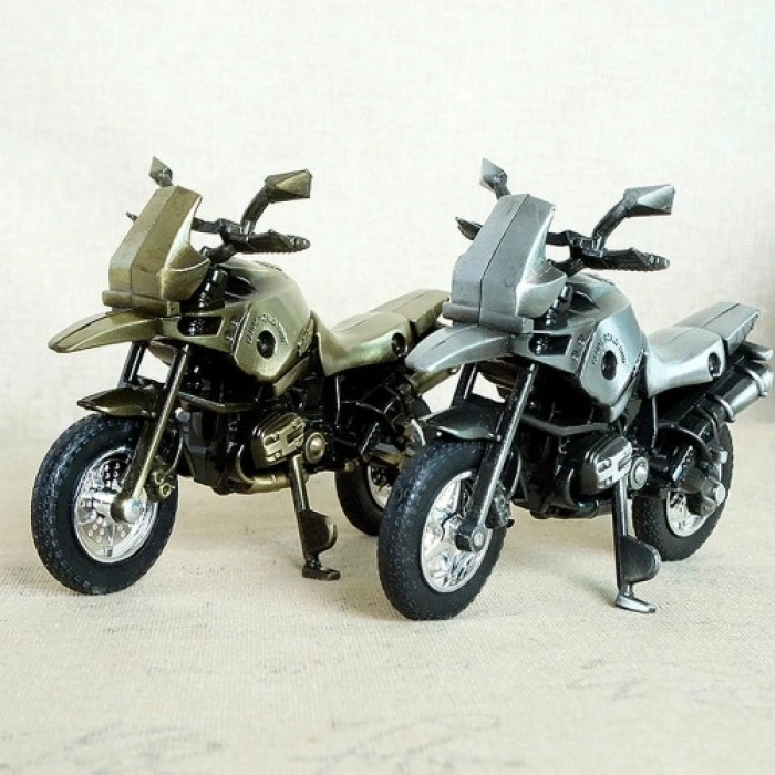 Hubrendy Emin Dekoratif Metal Motor