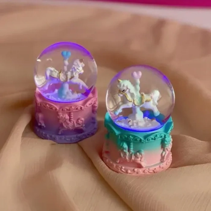 Hubrendy Emin Mini Boy Işıklı Unicorn Kar Küresi
