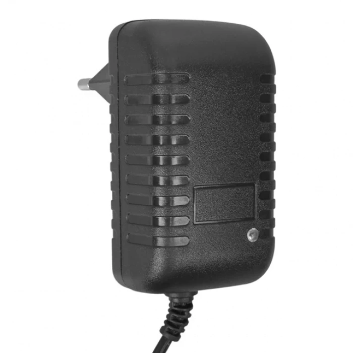 Hubrendy SH Powermaster Pm-1803 12 Volt - 2 Amper 3.5*1.35 Mm Uç Tablet Pc Adaptörü