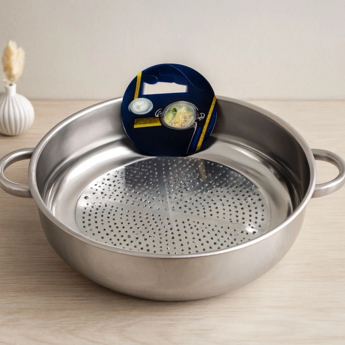 Hubrendy Tedarik 28 cm Kulplu Metal Süzgeç (Basık)