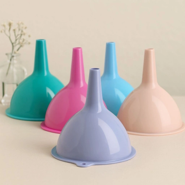 Hubrendy Tedarik Plastik Huni No-5 -