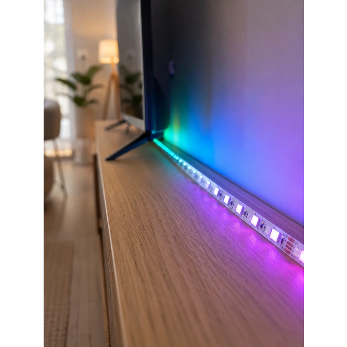 Hubrendy Tekno 3 ÇİPLİ 5 METRE TV LED