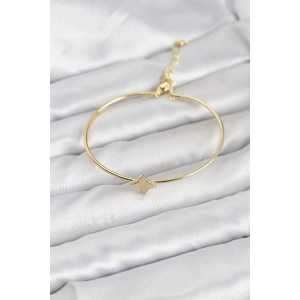 Hubrendy Bez Gold Renk Pirinç Köşeli Yonca Model Kadın Bileklik