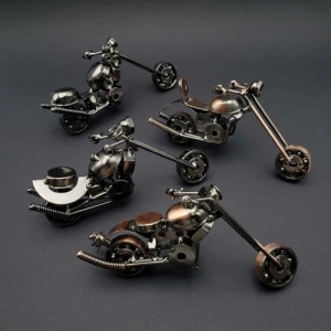Hubrendy Emin El Yapimi Dekoratif Metal Motor