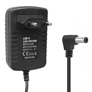 Hubrendy SH Powermaster Pm-16737 5 Volt - 3 Amper 5.5*2.5 Mm Uçlu Plastik Kasa Adaptör