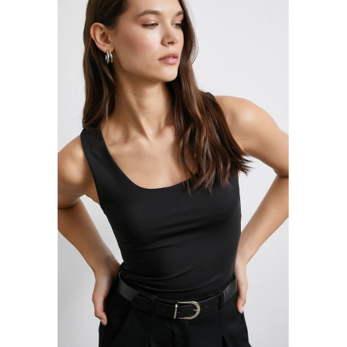 Astarlı Atlet Siyah