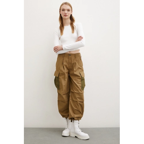 Beli Lastikli Kargo Cepli Paraşüt Pantolon Haki