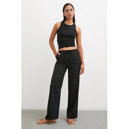Bol Paça Lastikli Pantolon Siyah