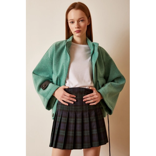 Cep Detaylı Bağcıklı Crop Ceket Yeşil