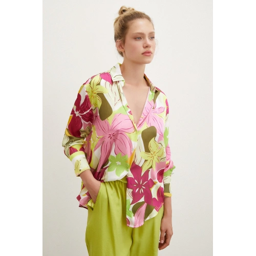 Çiçek Desen Saten Gömlek Pembe