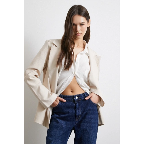 Çizgi Astarlı Dökümlü Blazer Ceket Bej