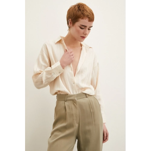 Dokulu Çizgili Gömlek Bej