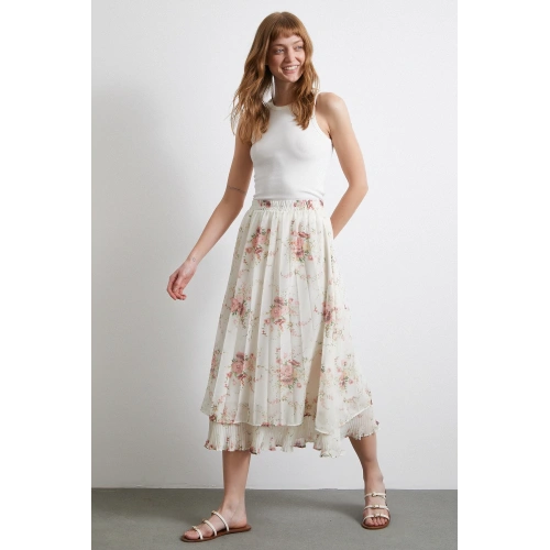 Fırfırlı Piliseli Etek Krem